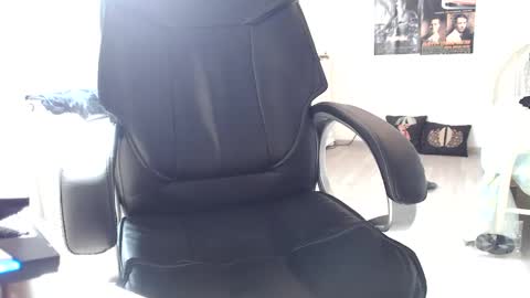 Vincent Vega online show from 03/11/25, 12:17