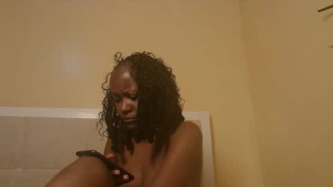 Miss mia online show from 09/14/25, 02:05