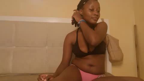 Miss mia online show from 09/21/25, 07:15