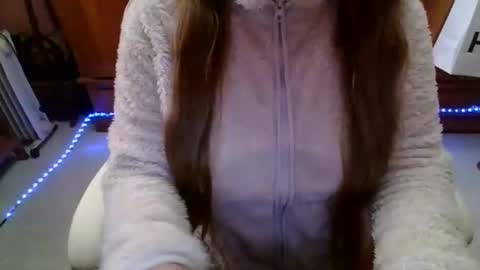 sexymisss24 online show from 04/25/26, 01:41
