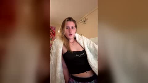 Snapshot of sexymomma0 chatting on 03/16/26, 09:30 sexymomma0 online show from 03/16/26, 09:30