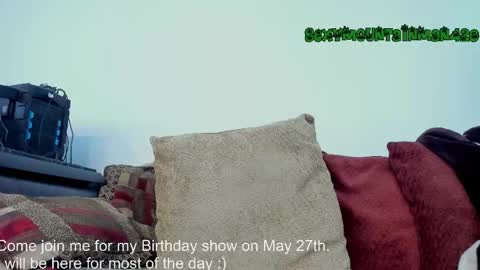 Snapshot of sexymountainman420 chatting on 05/16/26, 02:19 Sexymountainman420 online show from 05/16/26, 02:19