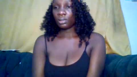 Snapshot of sexynatasha46 chatting on 01/17/25, 06:26 natasha online show from 01/17/25, 06:26