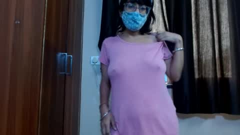 Snapshot of sexynight6 chatting on 07/19/26, 06:28 sexynight6 online show from 07/19/26, 06:28