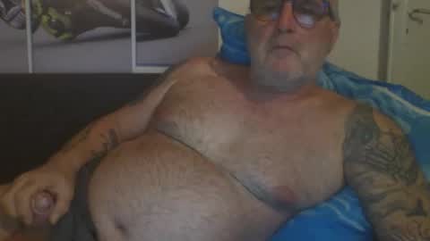 Snapshot of sexypaa chatting on 01/23/25, 08:56 sexypaa online show from 01/23/25, 08:56