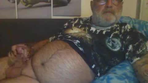 Snapshot of sexypaa chatting on 02/13/25, 07:31 sexypaa online show from 02/13/25, 07:31