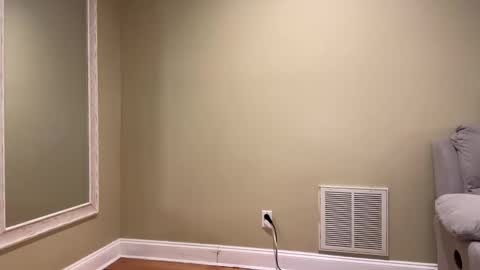 Snapshot of sexypiglet2728 chatting on 12/29/24, 02:49 Sexypiglet2728 online show from 12/29/24, 02:49