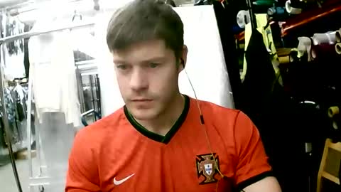 Erikson online show from 12/02/25, 06:19