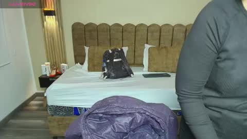 R A C H E L online show from 10/10/25, 11:53