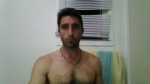 Snapshot of sexyrents chatting on 01/04/25, 10:05 sexyRENTS online show from 01/04/25, 10:05