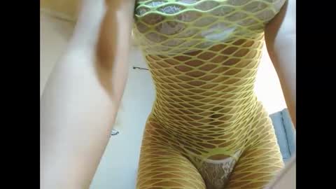 Venus Independent Model online show from 11/21/25, 05:44