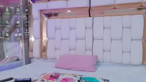 Kendall online show from 12/19/25, 12:12