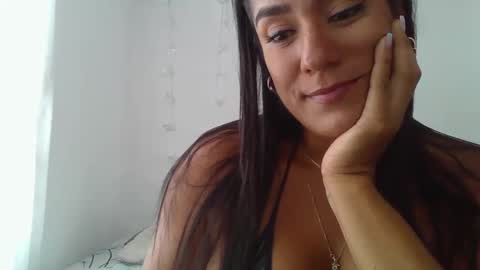 Snapshot of sexyskin8_xxx chatting on 01/31/25, 08:54 sexyskin8_xxx online show from 01/31/25, 08:54
