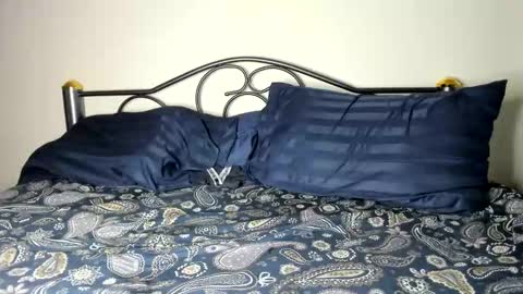 Snapshot of sexystbboy chatting on 12/04/24, 09:40 Artem online show from 12/04/24, 09:40