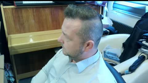 sexysteve80 online show from 10/14/25, 08:59