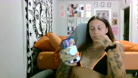 Snapshot of sexytatslut369 chatting on 07/08/26, 10:58 sexytatslut369 online show from 07/08/26, 10:58