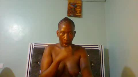 VIVIAN online show from 02/09/25, 05:50