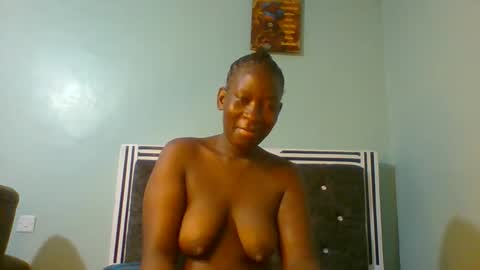 VIVIAN online show from 02/18/25, 06:48