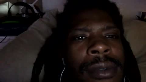 Snapshot of sexyways8 chatting on 11/14/25, 03:27 sexyways8 online show from 11/14/25, 03:27