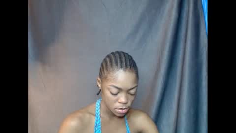 Blue online show from 03/11/25, 07:04