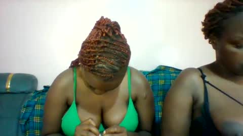 sexyy_nicky online show from 12/15/25, 05:50