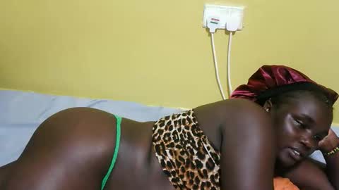 Zella online show from 04/26/26, 04:59