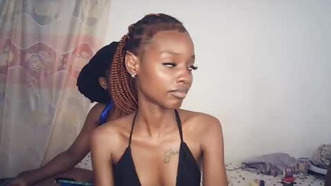 sexyzuriel online show from 02/26/26, 10:53