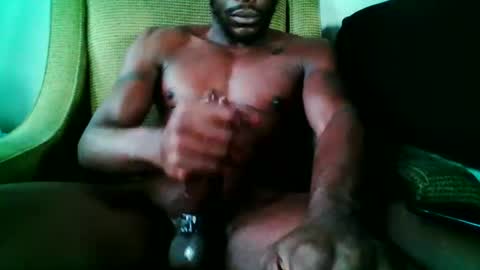 seymourjohnson_ online show from 10/29/25, 09:05