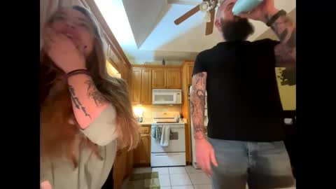 Snapshot of sga20233 chatting on 01/30/25, 07:29 sga20233 online show from 01/30/25, 07:29