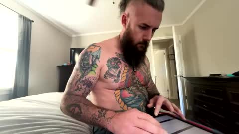 Snapshot of sga20233 chatting on 11/12/25, 01:44 sga20233 online show from 11/12/25, 01:44