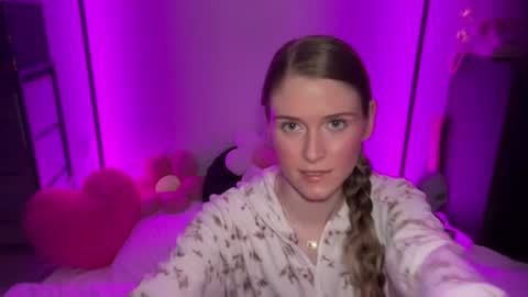 shadebabe online show from 07/30/26, 06:12