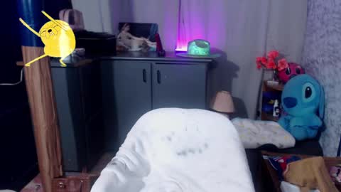 Liz online show from 01/24/25, 02:39