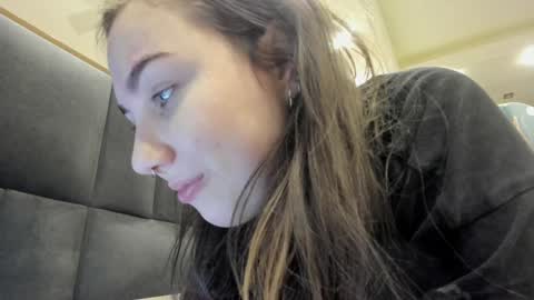 shadow_raffi online show from 12/04/24, 02:20