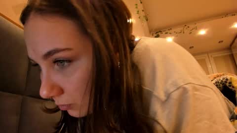 shadow_raffi online show from 11/03/25, 06:09