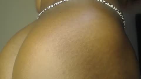 Snapshot of shadow_sweets chatting on 09/21/25, 01:35 Shadow online show from 09/21/25, 01:35