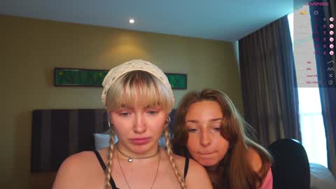 Sindy and Nancy  Next stream 1 December  online show from 12/08/24, 06:11