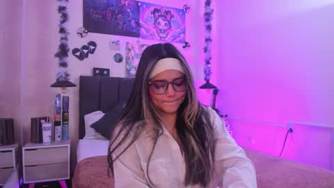 Shadya online show from 02/10/26, 03:32