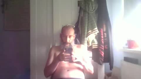 Snapshot of shafte1981 chatting on 04/14/26, 11:27 shafte1981 online show from 04/14/26, 11:27