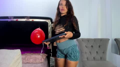 Shaina online show from 02/14/25, 11:20