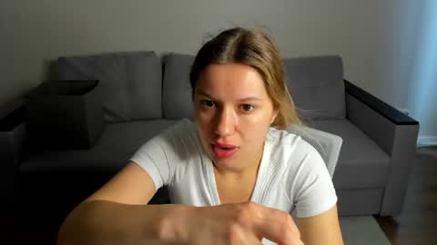 Snapshot of shakira_lux chatting on 06/16/26, 08:39 Shakira online show from 06/16/26, 08:39