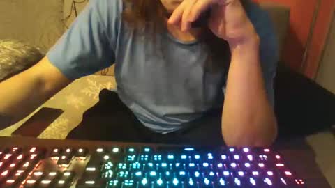 Snapshot of shalalatralala chatting on 12/22/24, 10:15 Shalalatralala SF online show from 12/22/24, 10:15