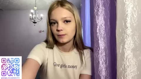 Snapshot of shalaschrantz chatting on 04/25/26, 11:46 Emily online show from 04/25/26, 11:46