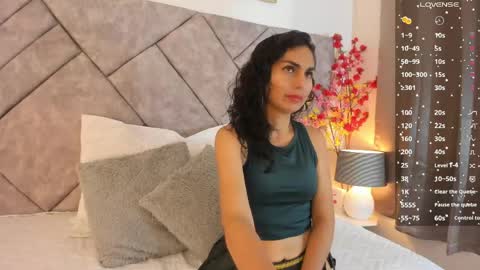 Snapshot of shaliny_ chatting on 04/16/26, 07:14 Shanily online show from 04/16/26, 07:14