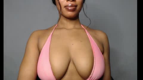 Snapshot of shallie_x chatting on 05/30/26, 05:48 ESTHER online show from 05/30/26, 05:48