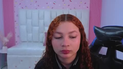 Snapshot of shalon_diaz_sub chatting on 06/02/26, 01:02 Shalon online show from 06/02/26, 01:02