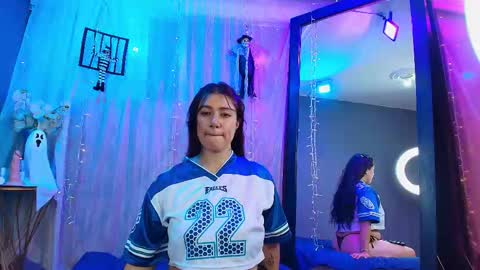 shalyn_lux online show from 10/15/25, 04:12