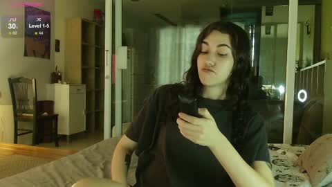 Sade online show from 04/04/26, 01:26