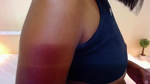 Snapshot of shamira_moore chatting on 12/02/24, 03:47 Catalina online show from 12/02/24, 03:47