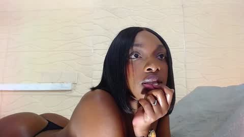 Snapshot of shamira_moore chatting on 12/13/24, 09:30 Catalina online show from 12/13/24, 09:30