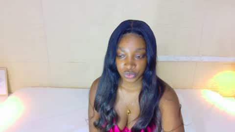 Snapshot of shamira_moore chatting on 10/29/25, 07:48 Catalina online show from 10/29/25, 07:48